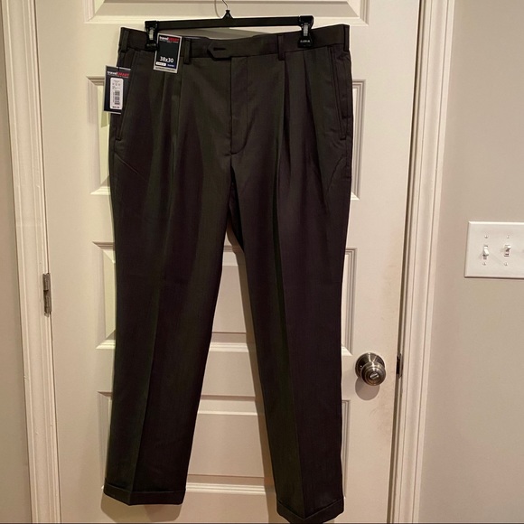 Roundtree & York Travel Smart Pants - Picture 2 of 8